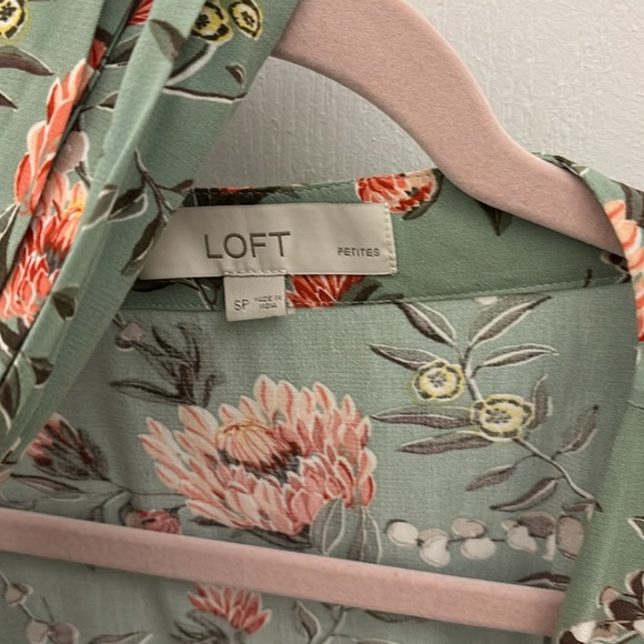 Loft wrap blouse - Picture 3 of 7